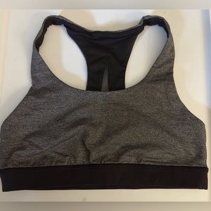 Lululemon Women’s 6 Sports Bra Excellent Condition
